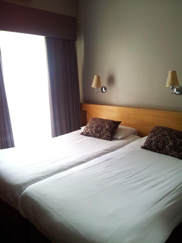 Leeson Inn Downtown Dublin Zewnętrze zdjęcie